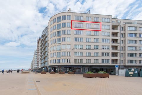 Immediate Surroundings [summer] (<1 km)