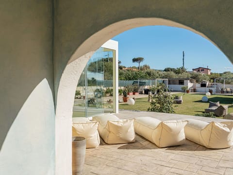 Plant, Sky, Shade, House, Wall, Tree, Building, Landscape, Tints And Shades, Outdoor Furniture