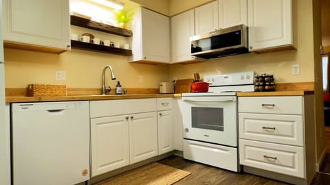 Fully stocked kitchen. Missing something? Message us for same day delivery on us!