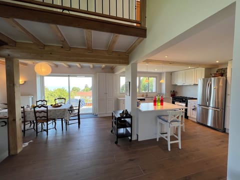 The kitchen and dining room