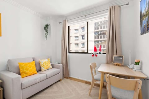 Living Area/Study Nook