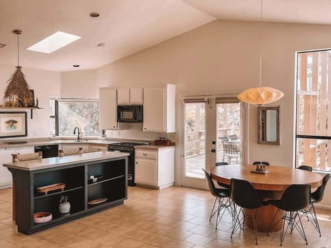 Open to living and kitchen area