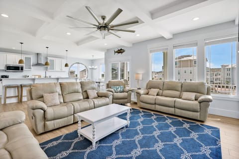 Salt and Light.32.CG.5-6-25