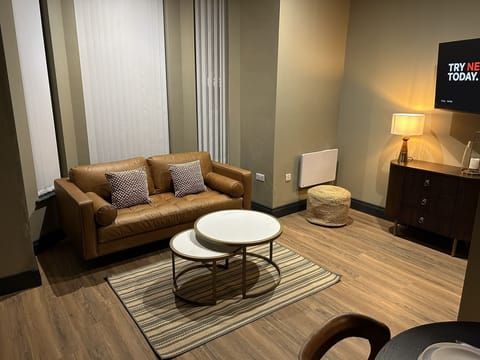 Living Room / Lounge