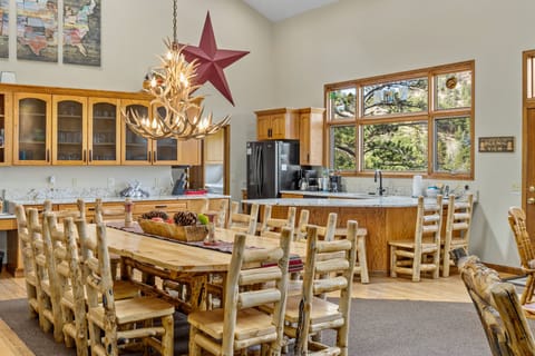 Indoors, Dining Room, Dining Table, Furniture, Table