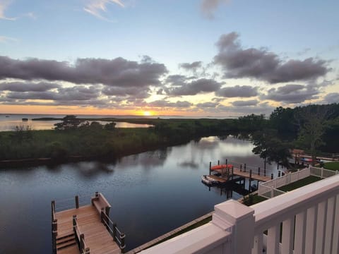 Have a Cup of Coffee From the Upper Deck Views