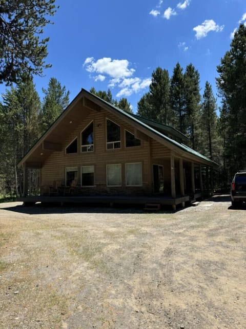 Jensen Cabin Drive