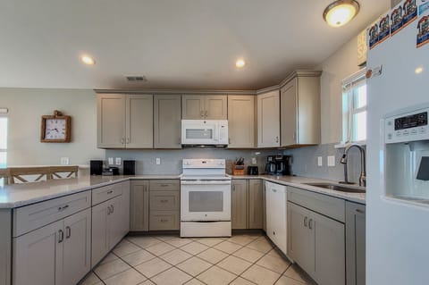 292 Sea Shore Dr (Buccaneers Bounty [Int Ext Aerials Desc]) - watermarked-06