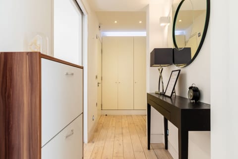 Executive One  Bedroom Apartment Ensuite