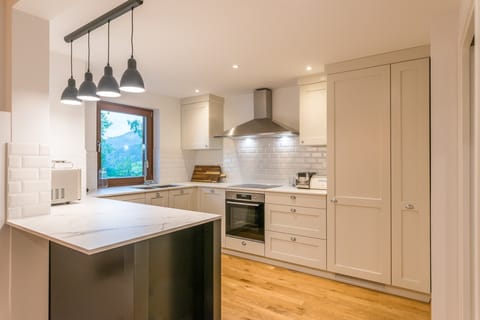 Chalet Ceri - kitchen
