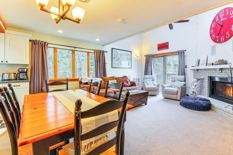 Dining Area | 1st Floor