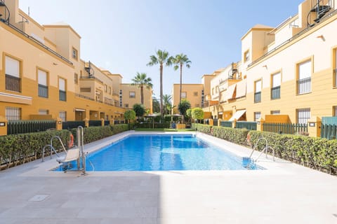 Holiday Home Swimming Pool