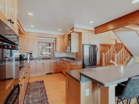 Fully stocked kitchen for your family gatherings