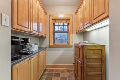 Indoors, Floor, Flooring, Hardwood, Cabinet