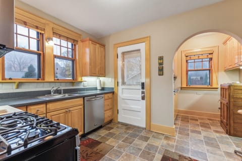 Floor, Flooring, Indoors, Sink, Sink Faucet