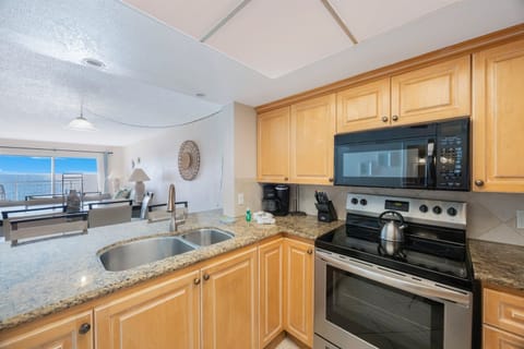 Madeira Norte 409 Kitchen