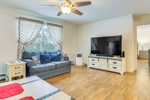 Harrison Vacation Rental | 3BR | 2BA | 1,500 Sq Ft | Steps to Enter