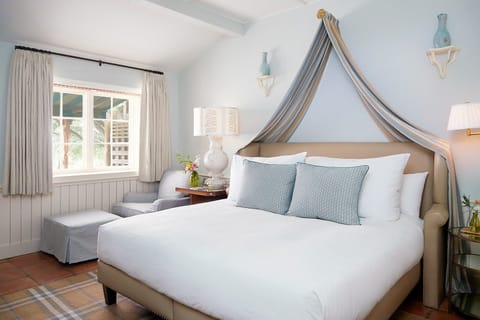 Unit with King size bed