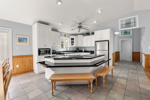 EE46: The Happy Crab | Top Level Overview