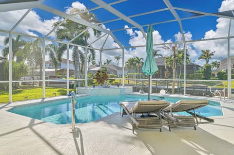 Cape Marina - Cape Coral pool home with private dock