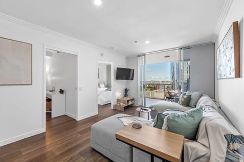 Modern on Mary!