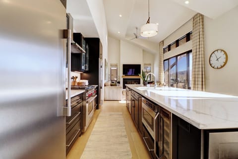 IMG_5669_70_71_72_73