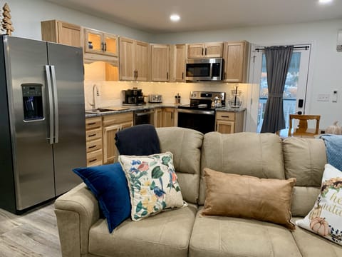 open floor plan allows guests ability to cook and watch TV