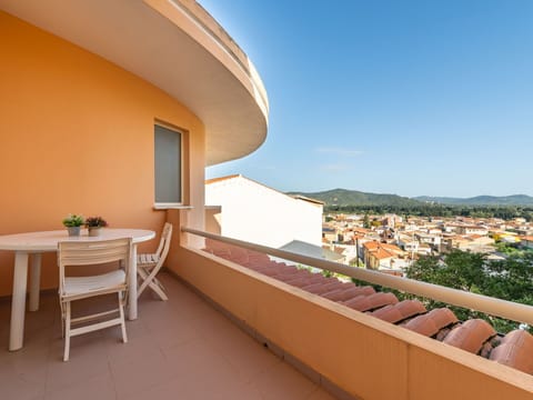 Orange, Ceiling, Apartment, Balcony