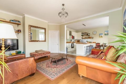 Cabbell Towers, Cromer - Host & Stay