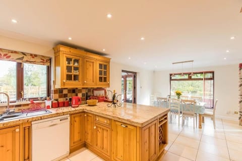 Four Seasons, Norwich - Host & Stay