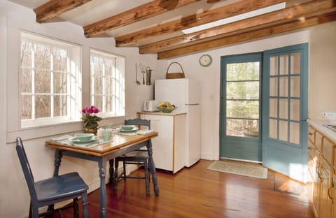 Breakfast in the kitchen
