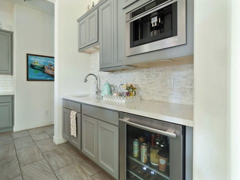 Bar area off the great room