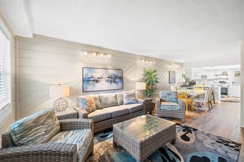 Living Area - Cable & Smart TV