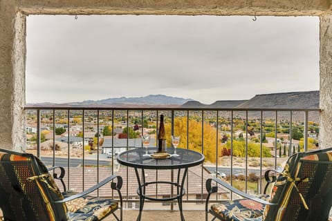 St. George Vacation Rental | 1BR | 1BA | 670 Sq Ft | Step-Free Entry w/ Elevator