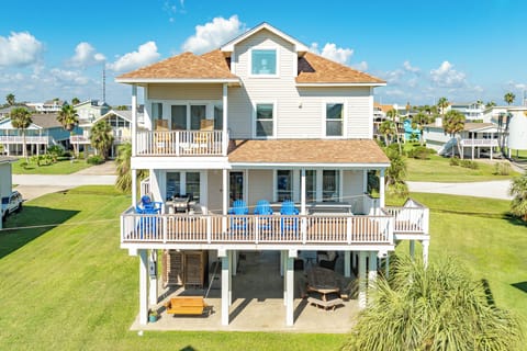 Mojo Dojo Beach Casa