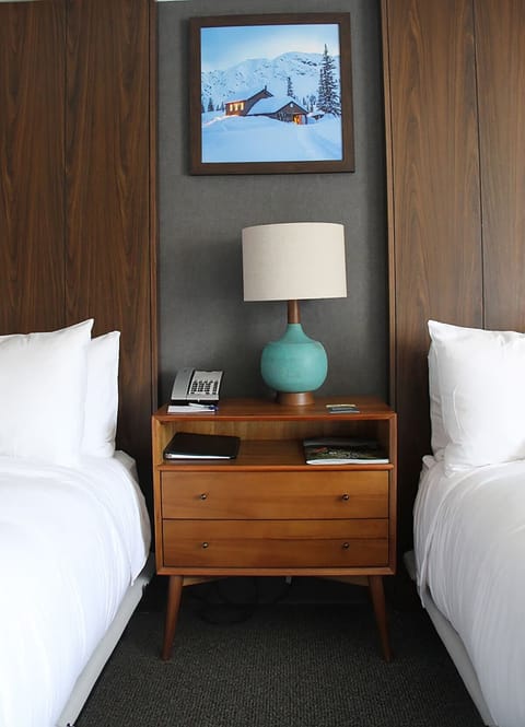 Unit with 2 Queen beds. Exact unit will be assigned upon arrival. Views, colors, and decor may vary.