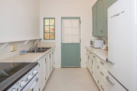 Cozy Kitchen | Main Level