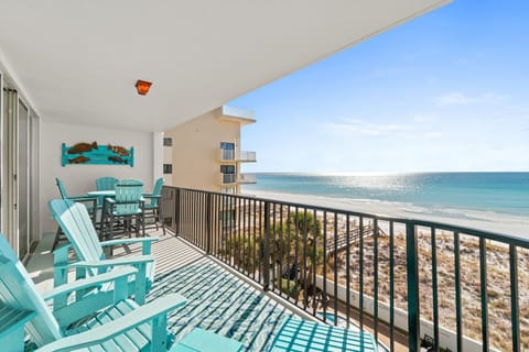 Large Private Balcony -Outdoor Furniture