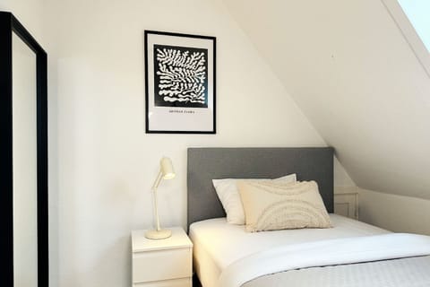 Charming and quiet vacation home - close to the beach and ideal for large groups - with House in Sierksdorf