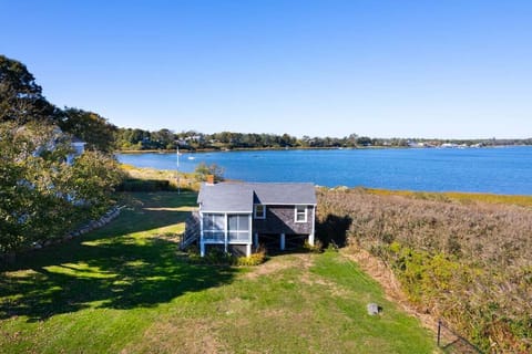 Cozy Town Cove waterfront home