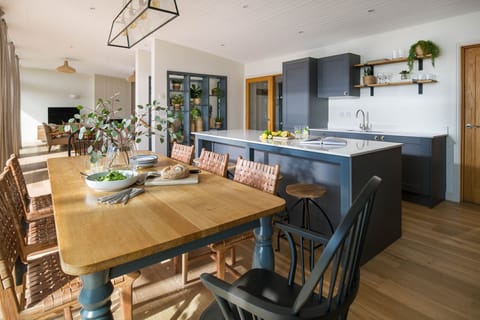 Dining room, Buryan, The Village, Watergate Bay, Cornwall, self catering with Beach Retreats.