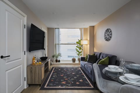Living Room / Lounge
