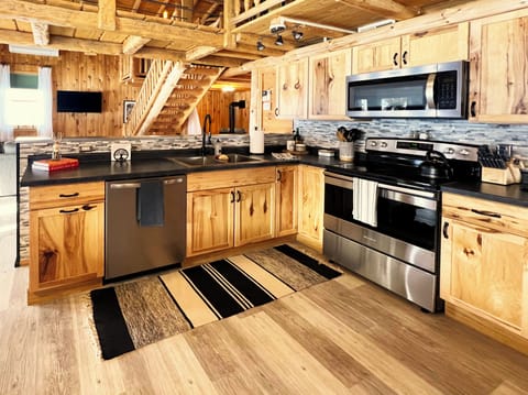 Fully equipped kitchen 