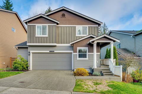 Tumwater Vacation Rental | 5BR | 2.5BA | 1,857 Sq Ft | Stairs Required