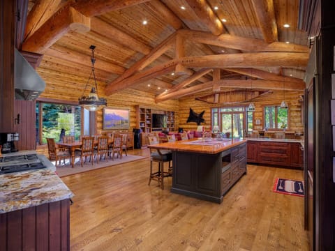 Kitchen / Great Room