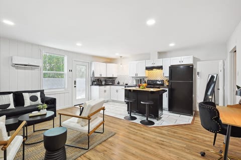 Beautiful open layout with seamless design