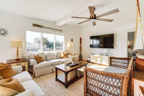 Little Egg Harbor Township Vacation Rental | 3BR | 1.5BA | 1 Step to Enter