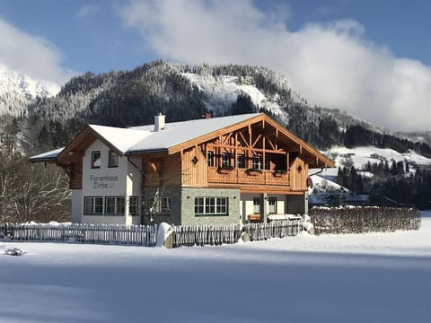 Vacation home "Zirbe" - Heisshof Farm Stay in Schladming