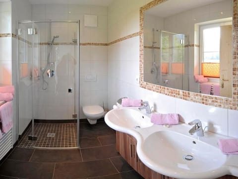 Vacation home - Log cabin Abendrot - Heisshof Farm Stay in Schladming