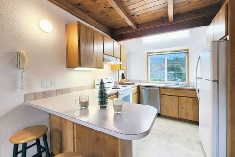 The kitchen has all the space to prep and make your favorites.